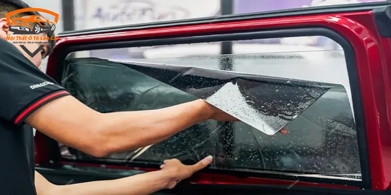 Quy trình dán phim cách nhiệt chuyên nghiệp